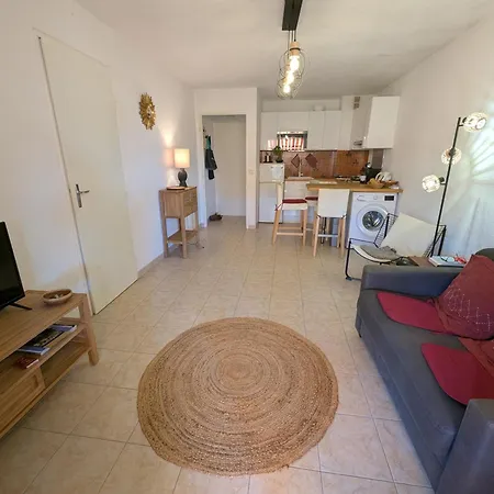 Superbe T2 à 3mn à Pied De La De Cap Long Apartamento