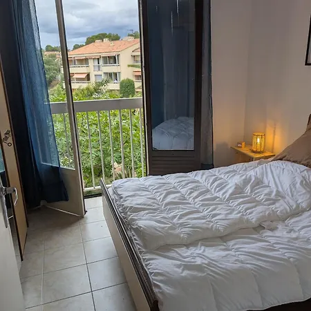 Superbe T2 A 3mn A Pied De La De Cap Long * Saint-Raphaël