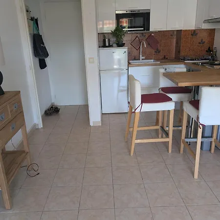 Superbe T2 A 3mn A Pied De La De Cap Long Apartament *