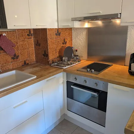 Apartament Superbe T2 A 3mn A Pied De La De Cap Long *