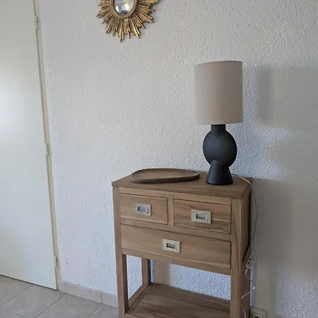 Superbe T2 A 3mn A Pied De La De Cap Long * Saint-Raphaël