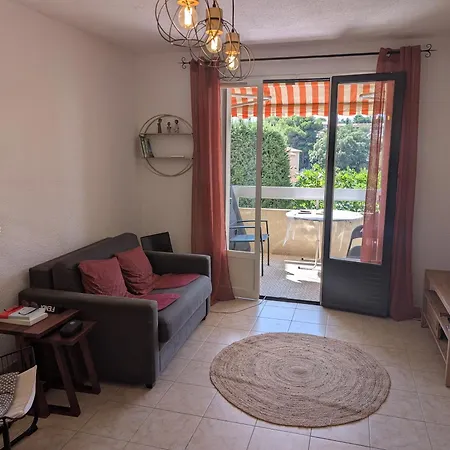 Superbe T2 A 3mn A Pied De La De Cap Long *